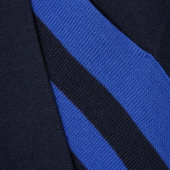 RAG & BONE Grace V Neck Extra Fine Merino Wool Sweater - Navy - Picture 8 of 9